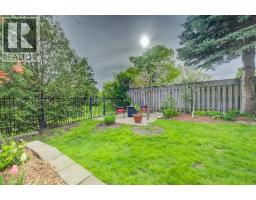 106 PARKLAND Crescent - 41