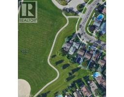 106 PARKLAND Crescent - 6