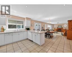 144 DORCHESTER Drive - 7
