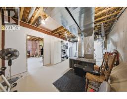 4760 NASSAGAWEYA-PUSLINCH Townline - 32