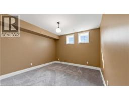 41 TALBOT Road - 32
