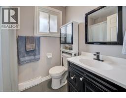 744 NELSON Street - 24
