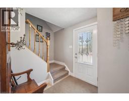 70 PEACHTREE Crescent - 3