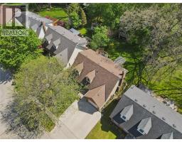 70 PEACHTREE Crescent - 33