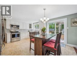 70 PEACHTREE Crescent - 9