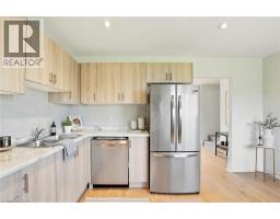 65 MOUNT ALBION Road UnitNo. 2 - 17
