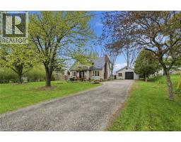 27 BLOSSOM Avenue - 48