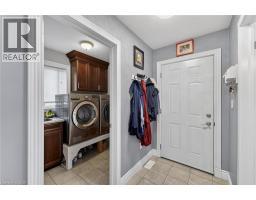 9 WEST Street N - 15