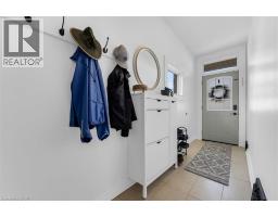 41 ELGIN Street - 3