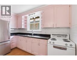 1642 KING Street E - 14