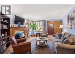 1642 KING Street E - 8