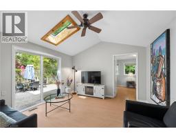 50 LEWIS Crescent - 14
