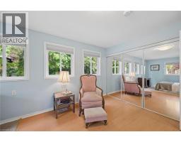 50 LEWIS Crescent - 17