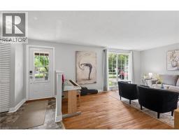 50 LEWIS Crescent - 5