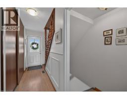 1350 LIMERIDGE Road E UnitNo. 32 - 16