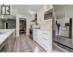 35 HAWKINS Drive - 21