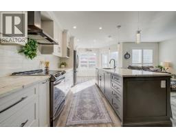 35 HAWKINS Drive - 22