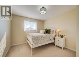 35 HAWKINS Drive - 36
