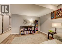 35 HAWKINS Drive - 41