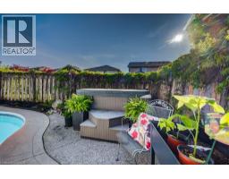 35 HAWKINS Drive - 45