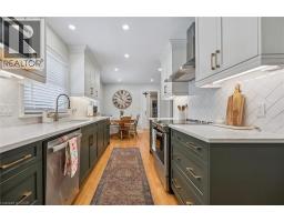 9 HEATHER Avenue - 12