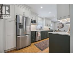 9 HEATHER Avenue - 15