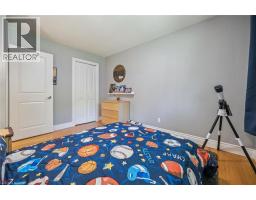 9 HEATHER Avenue - 28