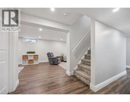 9 HEATHER Avenue - 32