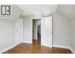 43 CAMERON Avenue N - 14