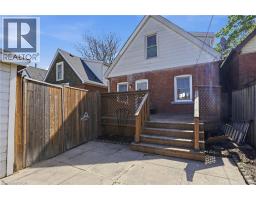 43 CAMERON Avenue N - 27
