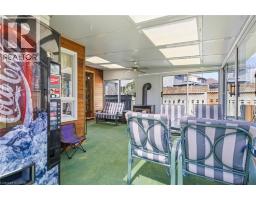4 BROOM Street - 24