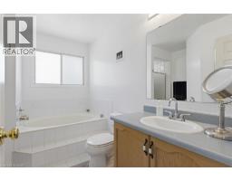 4 BROOM Street - 30