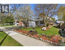 4 BROOM Street - 6