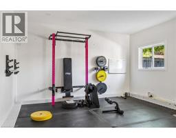 90 DEAN Avenue - 39