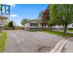 24 TARA Crescent - 1