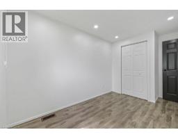 24 TARA Crescent - 26