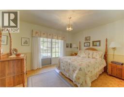 98 LONGWOOD Drive - 14