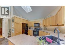98 LONGWOOD Drive - 21