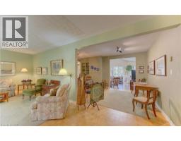 98 LONGWOOD Drive - 7