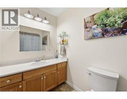 172 KING Street E - 21