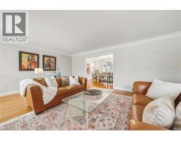 7 COLONIAL Crescent - 10