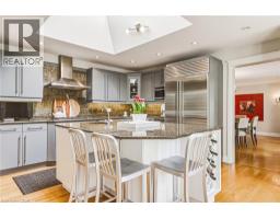 7 COLONIAL Crescent - 19