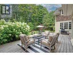 7 COLONIAL Crescent - 43