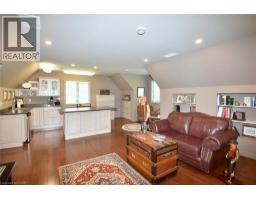 712 ROBSON Road - 20