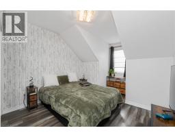 176 OSBORN Avenue - 30