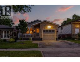2348 MALCOLM Crescent - 1