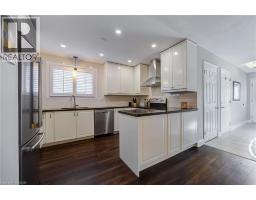 2348 MALCOLM Crescent - 14