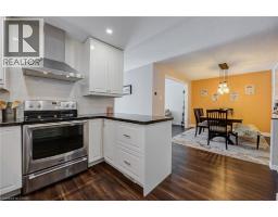 2348 MALCOLM Crescent - 16