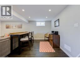 2348 MALCOLM Crescent - 24