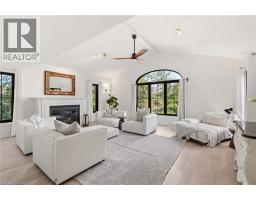 329 PLAINS Road W - 6